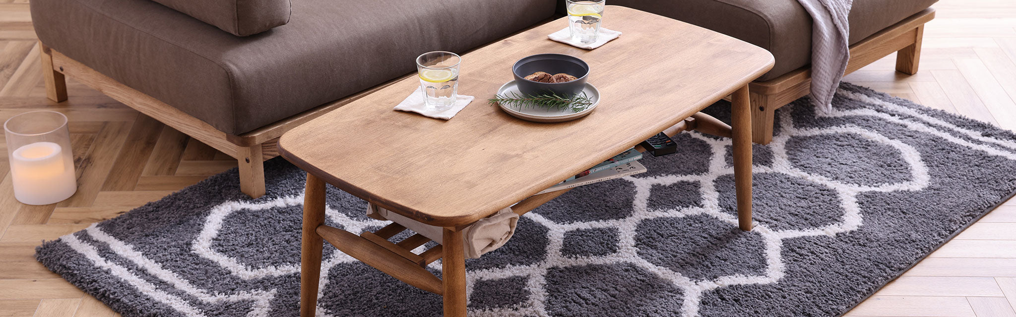 リビングテーブル