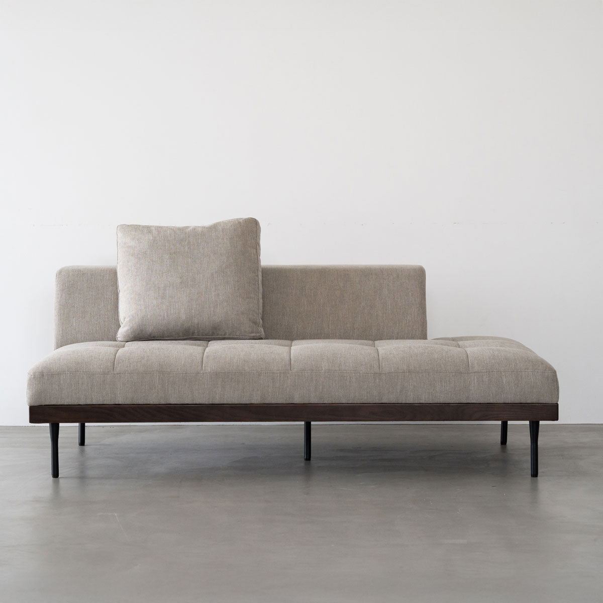 シグルス 2.5人掛けソファ 幅180cm｜家具・インテリア通販の関家具【公式】