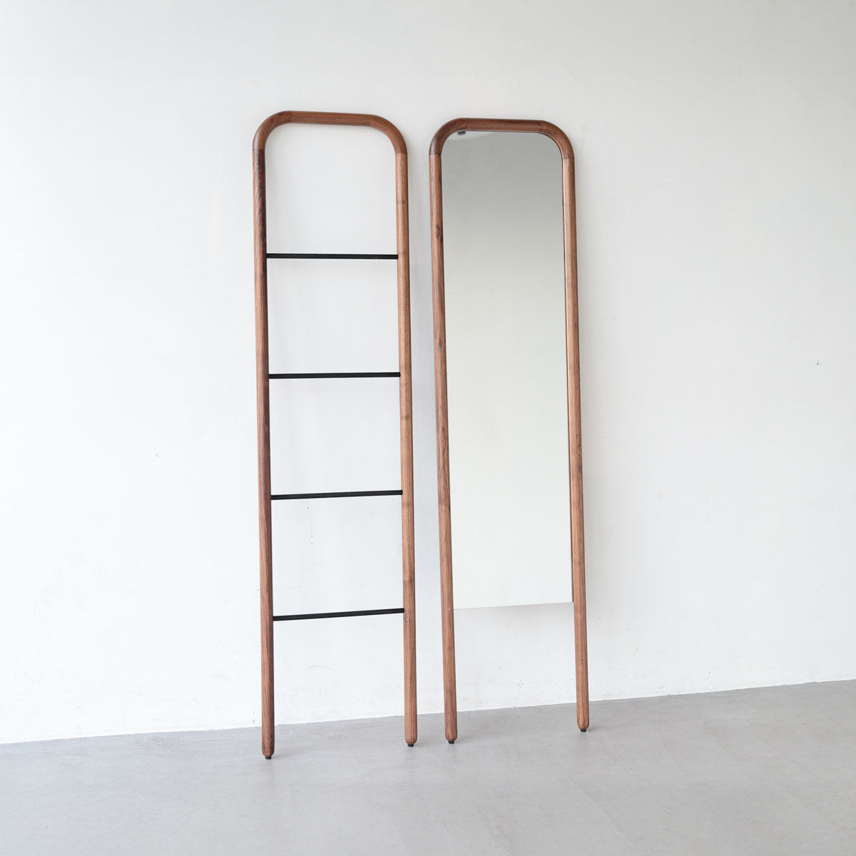 スーク ラダーハンガー｜家具・インテリア通販の関家具【公式】