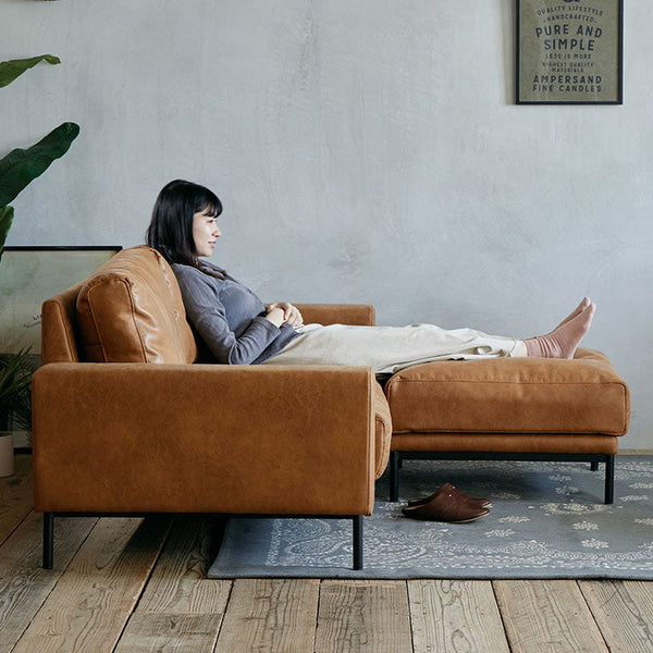 床から背クッションまでの高さが約74cm。 #オーカーブラウン（スーパーレザーテックス）