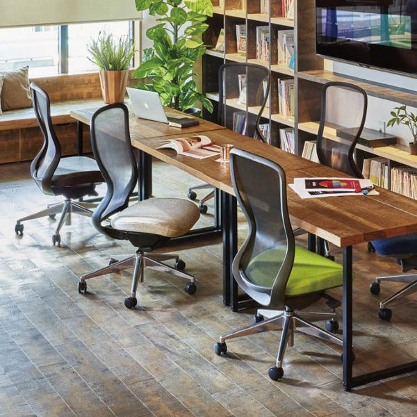 A03-E オフィスチェア 肘無 ヘッド無 #フレーム：ブラック / 座：オフブラック #肘なし