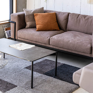 肘にもたれかかるデザインで、好きな体勢でくつろぐことができます。 #Default Title