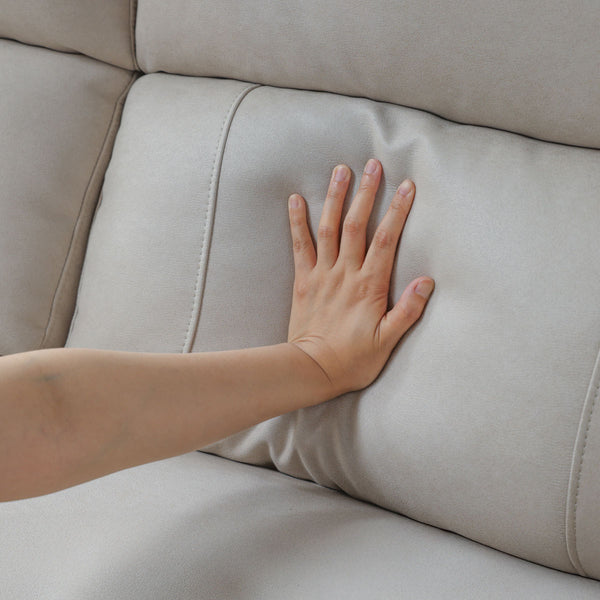 背面にはもっちりとしたシリコンフィルをふんだんに使用。吸い込まれるような背当たりを実現しました。 #LT01 キャメル（レザーテックス アニリン） #左カウチ