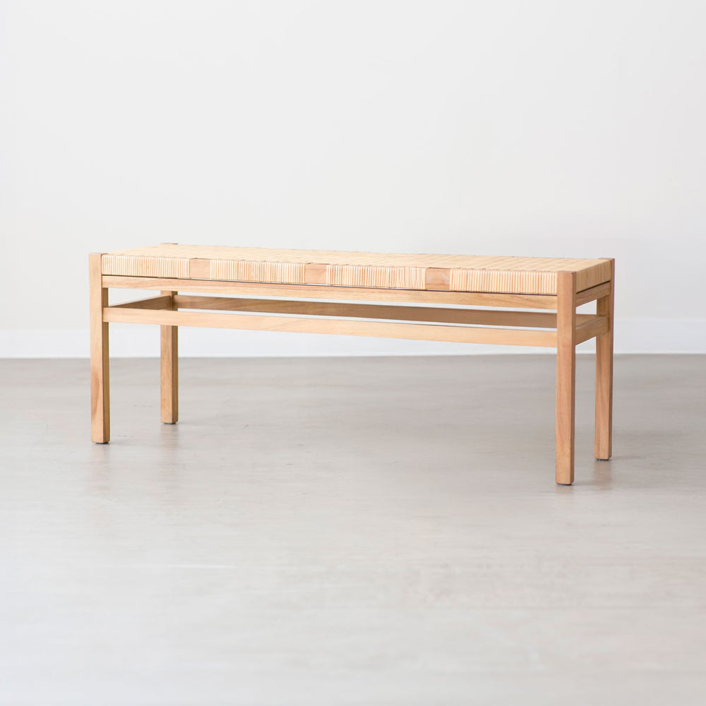 タスカー ベンチ