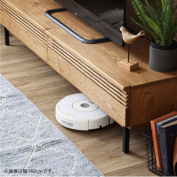 脚高は12cmあるので、一般的なロボット掃除機に対応しています。 #150cm