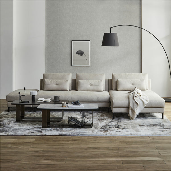 2人掛け、1.5人掛け、シェーズ、オットマンのユニット展開で、自由な組み合わせをお選びいただけます。 #PLT111 プラチナグレー（プライムレザーテックス）