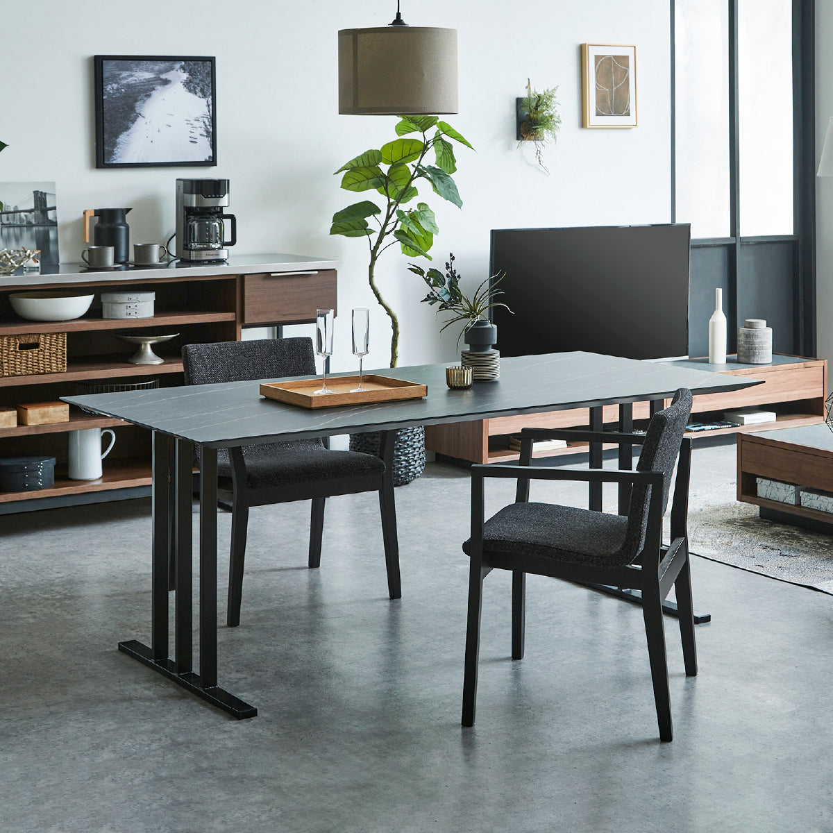 ガラム ダイニングテーブル 幅180cm