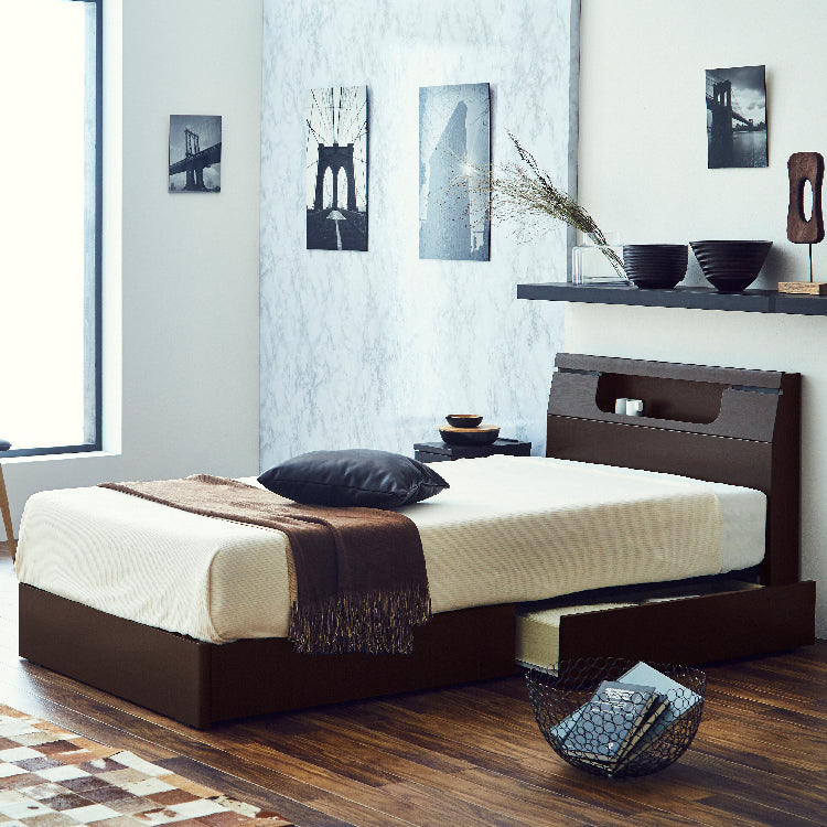 カプリスⅢ ベッドフレーム 床板付 照明 コンセント付