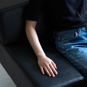 細かい部分のイメージ写真は、ロイヤルブラック色を使用しています。 #キャニオンブラウン×ライトグレー