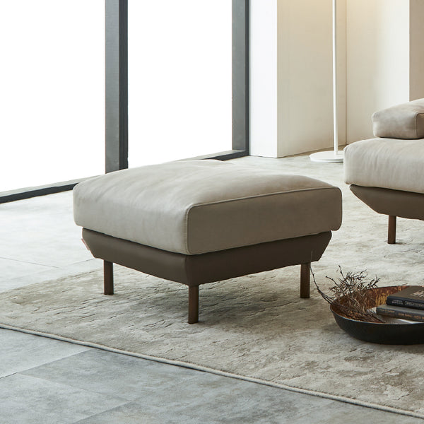 より美しく気品のある、直営店限定デザイン。 #PLT111 プラチナグレー×FLT02 シャドーグレージュ