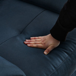 張地は当社オリジナルのレザーテックスシリーズ生地を採用。心地のよい肌触りと上品な質感が特徴です。 #LT01 キャメル（レザーテックス アニリン）