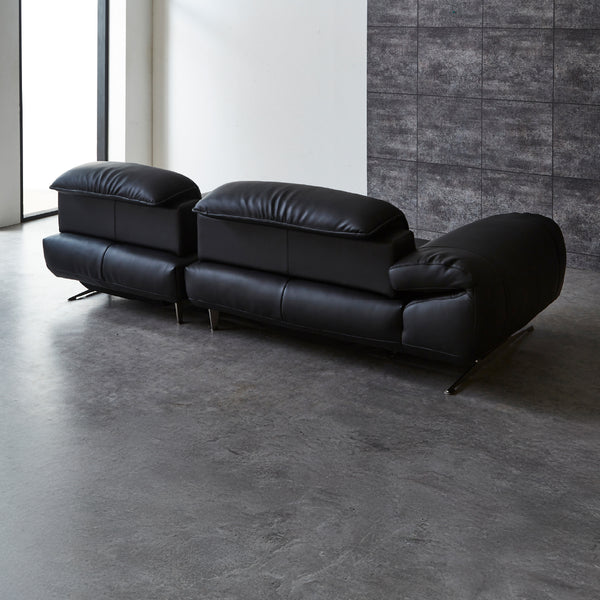 背面も美しい佇まい。 #LT01 キャメル（レザーテックス アニリン）