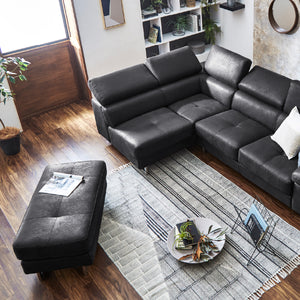 オットマンは本体と連結されていないため、お好きな場所に配置してご使用いただけます。 #PLT112 ヨーロピアングレー #プライム レザーテックス #右カウチ