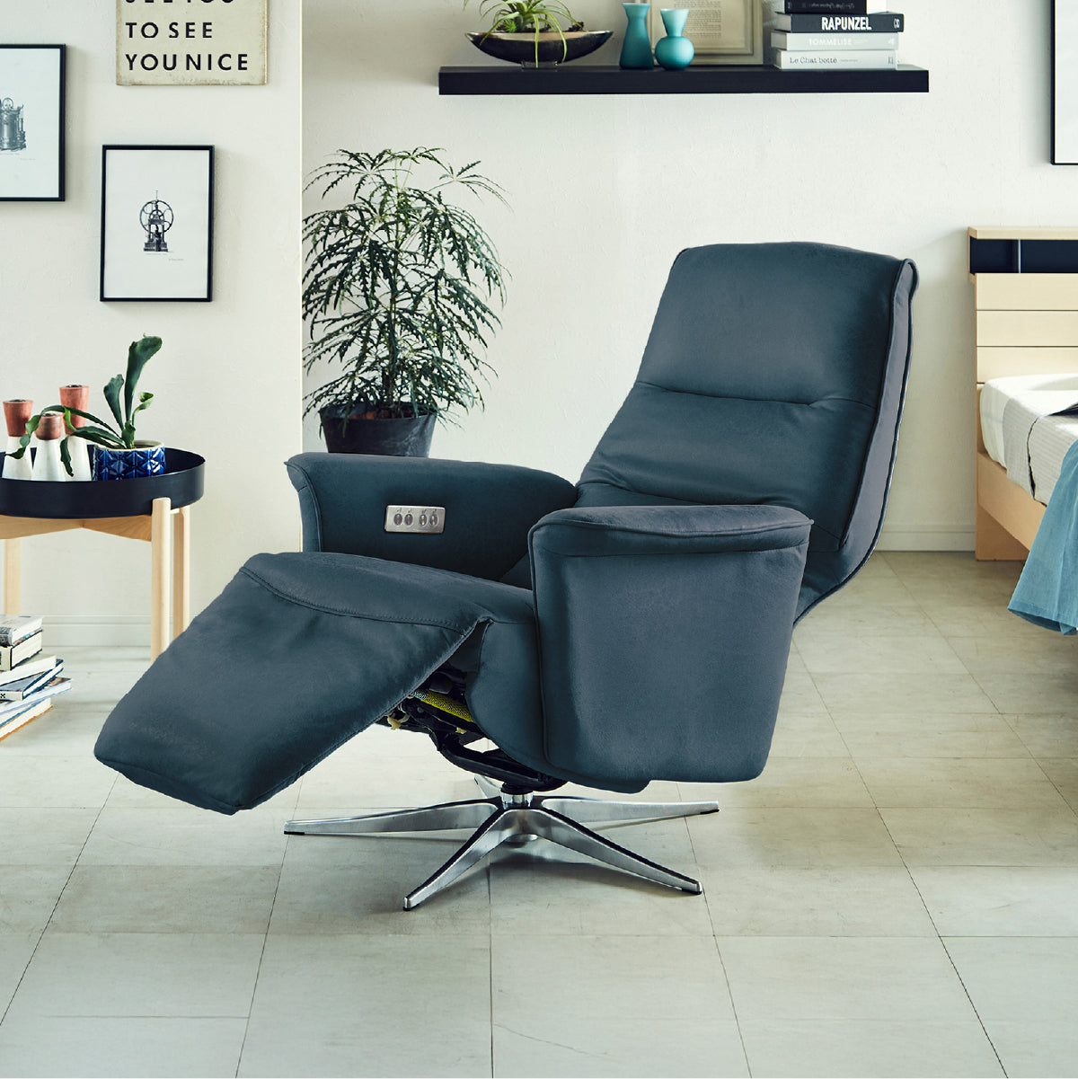 エレノア 電動パーソナルチェア 幅74cm ｜関家具公式通販サイト