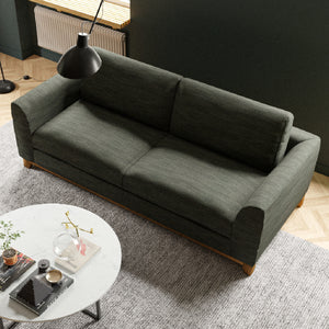 背もたれと座面にはウレタンフォームを使用。しなやかで心地のよい座りを実現しました。 #A45 オリエンタルブルー（ファブリックAランク）