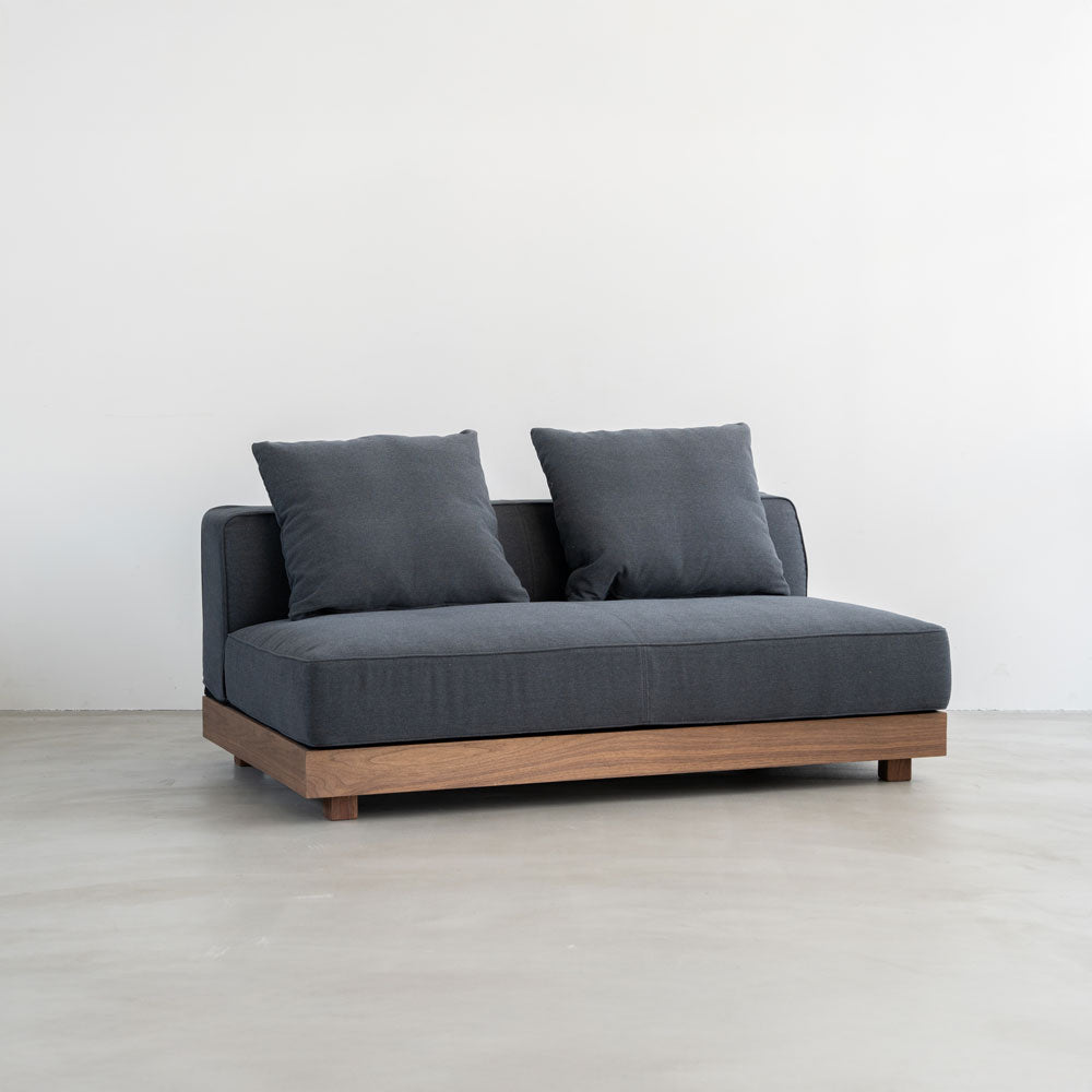 トラビス 2.5人掛けソファ