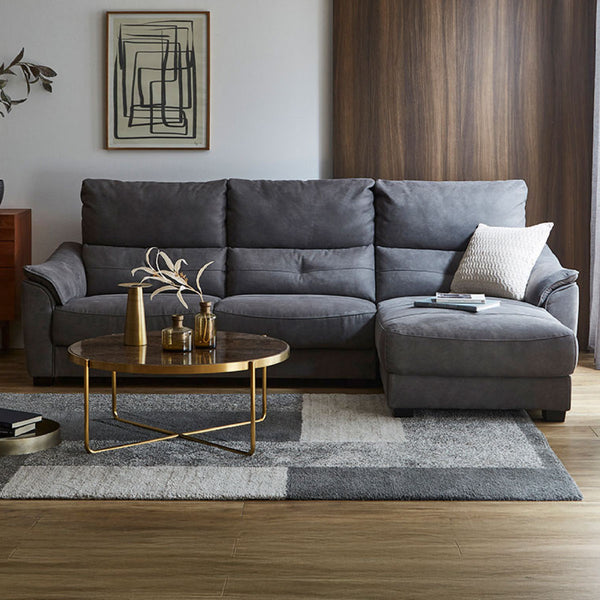 どのようなインテリアにも合わせやすい、シンプルで洗練された雰囲気のカウチソファです。 #LT01 キャメル（レザーテックス アニリン）