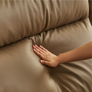 背面にはシリコンフィルを使用。ふんわりと包み込まれるようなを感覚を味わえます。 #FLT01 フォギーグレージュ（ファインレザーテックス）