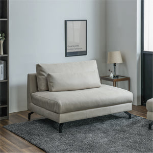 洗練されたヨーロピアンデザインの「グラシエーロ」。シリーズ商品との自由な組合せで、空間を彩ります。 #PLT111 プラチナグレー（プライムレザーテックス）