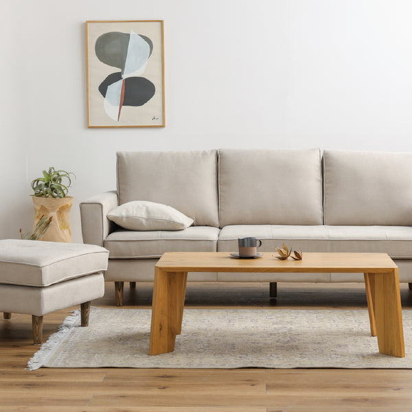 北欧からモダンテイストまで幅広くマッチし、ワンランク上の空間にしてくれます。 #PLT111 プラチナグレー（プライムレザーテックス）