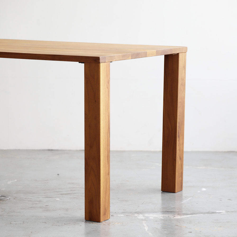 ノードⅡ ダイニングテーブル オーク｜関家具公式通販サイト