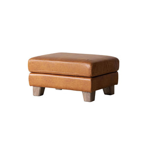 あると便利なスツール。来客時は1掛けソファとしても使えます。 #レザーテックスキャメル