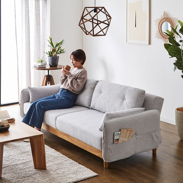 ３段階のリクライニングが可能なのでくつろげます。 #ブルー