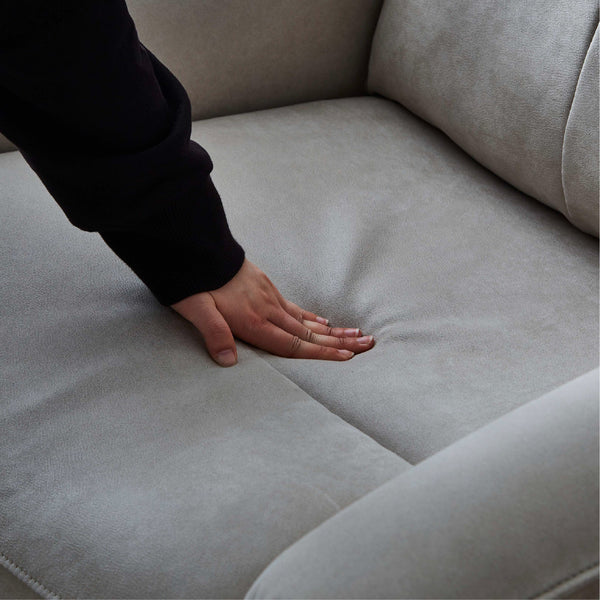 座面内部には2層の高密度ウレタンを使用しており、粘り気のある座りを実現 #LT01 キャメル（レザーテックス アニリン）