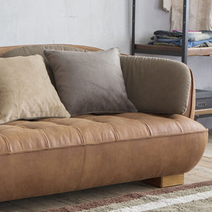 安定感のある、低重心ボディ。 #SLTオーカーBR