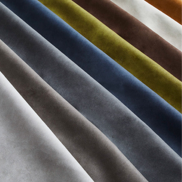 張地にはレザーテックスを使用。夏は通気性が良く、冬はひんやりしにくいので年中快適に過ごせます。 #PLT112 ヨーロピアングレー（プライムレザーテックス）