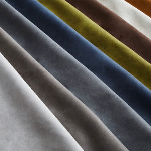 張地にはレザーテックスを使用。夏は通気性が良く、冬はひんやりしにくいので年中快適に過ごせます。 #SLT11 アーモンドブラウン（スーパーレザーテックス）