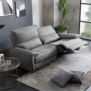 リクライニングは座面ごと前にせり出すタイプなので、後部は壁から約14cm離すだけで設置可能。 #LT01 キャメル（レザーテックス アニリン）