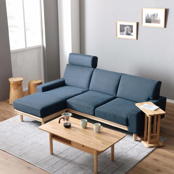 左右カウチの組み換え、ソファ＋オットマンなど様々なレイアウトを楽しめます。 #PLT101 ブルースター（プライムレザーテックス）