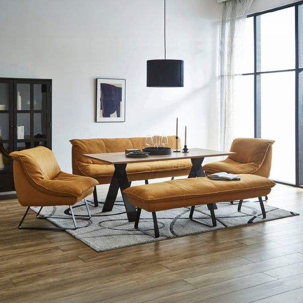 モダンで洗練されたデザインが特徴のアボットシリーズのベンチタイプ。デザイン性に加え座り心地のよさにも重点を置き設計しました。 #PLT104 ハニーレモン（プライムレザーテックス）