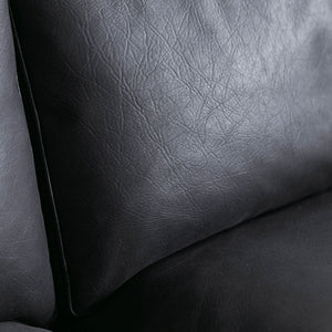 生地は上質な厚革の風合いをリアルに表現した『スーパーレザーテックス（SLT）』。 #アッシュブラック（スーパーレザーテックス）