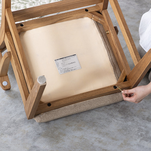 座面はカバーリングなので、裏から六角でボルトを外して取り外し可能！カバーは洗濯ネットに入れてお洗濯が出来るので汚れてしまっても安心です。 #サンドベージュ #肘無