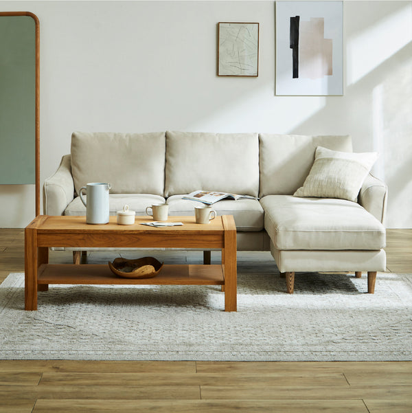 側面から背面にかけてのシルエットにもこだわった、どこから見ても美しいデザイン。 #LT01 キャメル #レザーテックス アニリン