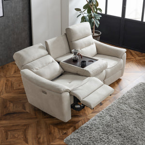 ドイツのOKIN社製の電動リクライニングモーターを採用。国際規格に加え、世界で最も厳しいとされるドイツの安全基準をクリアしています。 #PLT111 プラチナグレー（プライムレザーテックス）