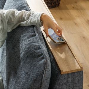 天然木の宮は小物を置くのに便利です。 #ストーンホワイト【ペットフレンドリー生地】