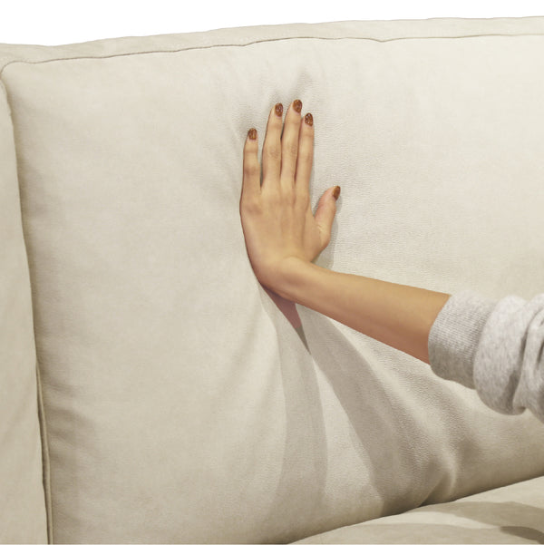 背面は程良く硬さを残しつつ、優しいタッチに仕上げました。 #LT01 キャメル（レザーテックス アニリン） #木脚