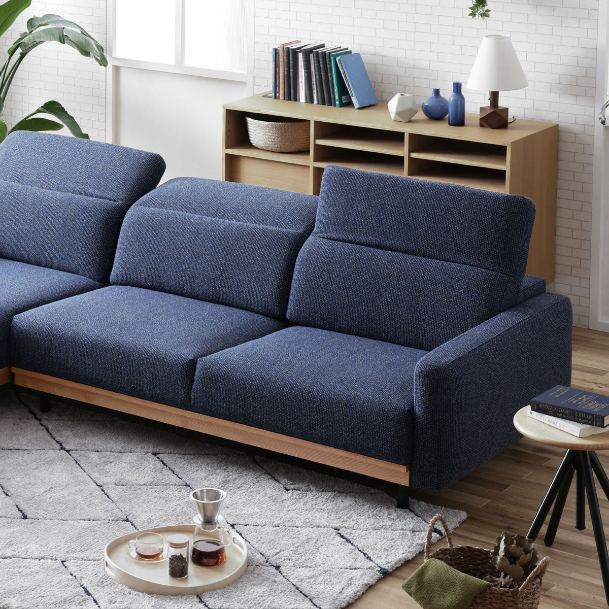 バレンナ 右スモールカウチソファ 幅241cm ｜ 関家具公式通販サイト