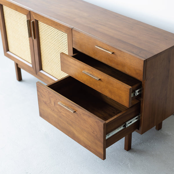 「実用性と美しさを兼ね備えた収納」 見せる収納も隠す収納も、この一台で。 #Default Title