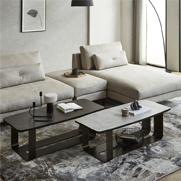 お部屋に置くだけで、暮らしの空間に、上質で洗練されたひとときをもたらします。 #PLT101 ブルースター（プライムレザーテックス）