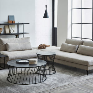 モジュール式の設計で、自由な組み合わせが可能です。お部屋に合わせたレイアウトが楽しめます。 #PLT111 プラチナグレー（プライムレザーテックス）