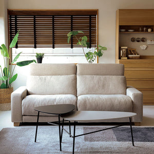 イメージ写真はファブリックベージュの3人掛けソファを使用しています。 #オーカーブラウン（スーパーレザーテックス）