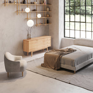 柔らかな曲線美と洗練された雰囲気で、毎日の暮らしに寄り添うためにデザインされたパメラシリーズ。 #フロストグレー