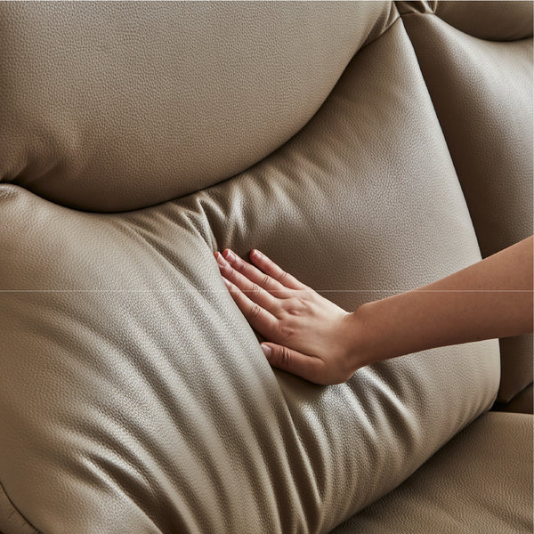 背面にはウレタンフォームを使用。程良い弾力と快適な背当たりを実現。 #FLT08フレイムレッド