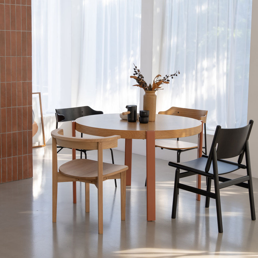 キップ ダイニングテーブル