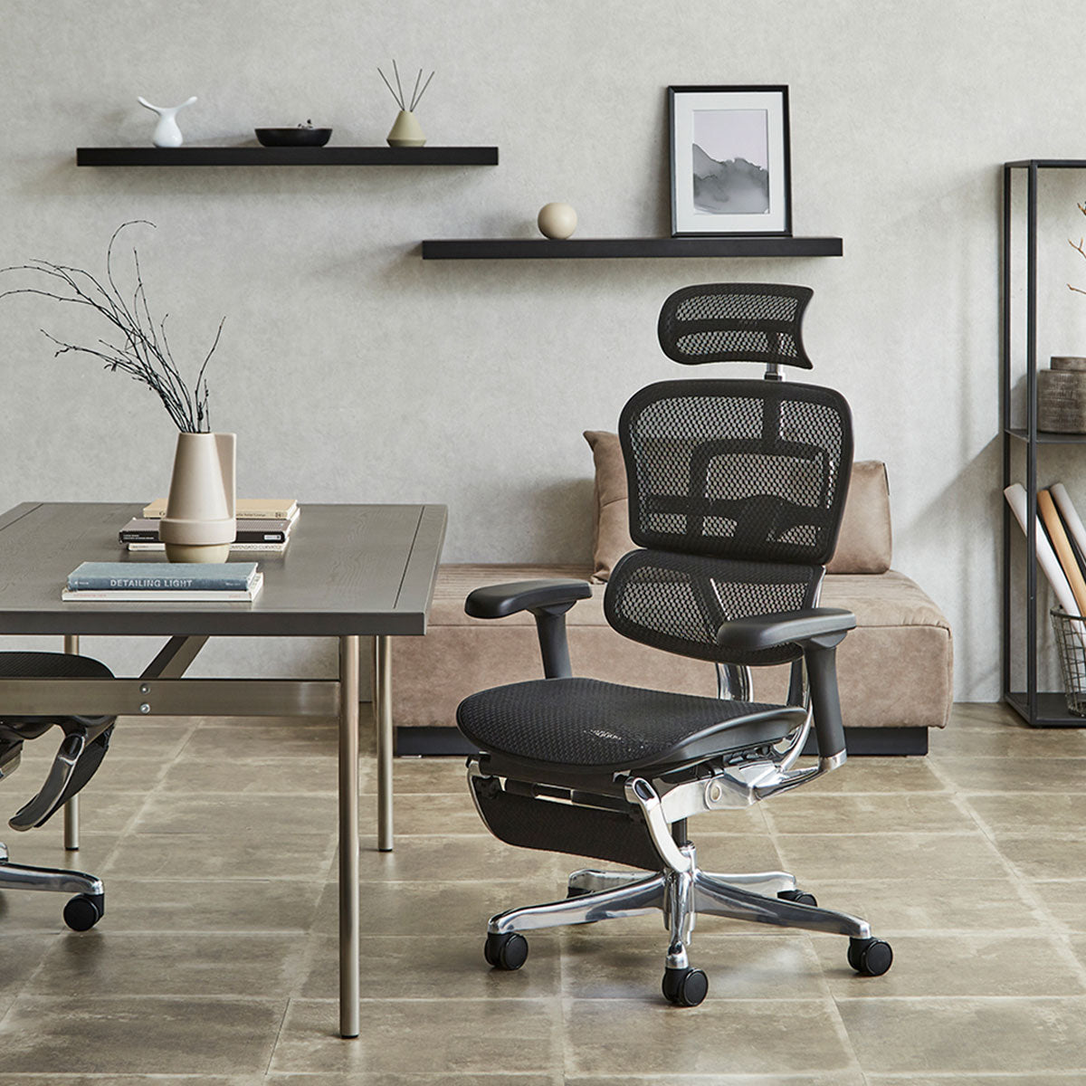 エルゴヒューマン プロⅡ ハイタイプ オットマン付 新基盤｜家具