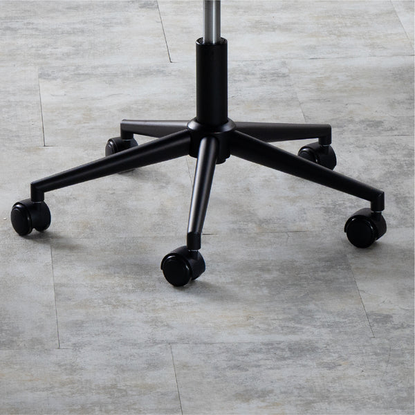 ブレッツ デスクチェア #ビスケット #ブラック脚